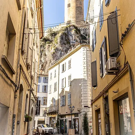 Au Pied Du Chateau, Le Grand Fux Apartamento *