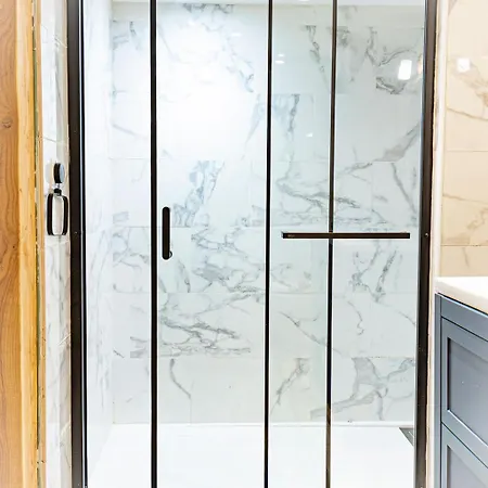 Au Pied Du Chateau, Le Grand Fux アパート フォワ