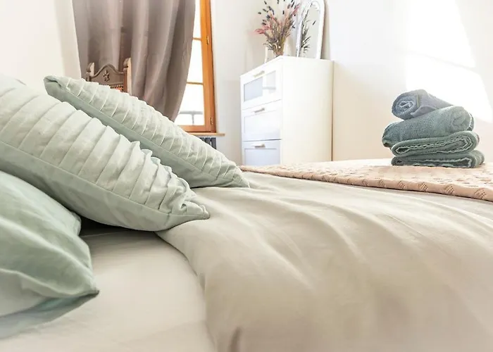 Au Pied Du Chateau, Le Grand Fux Апартаменты *