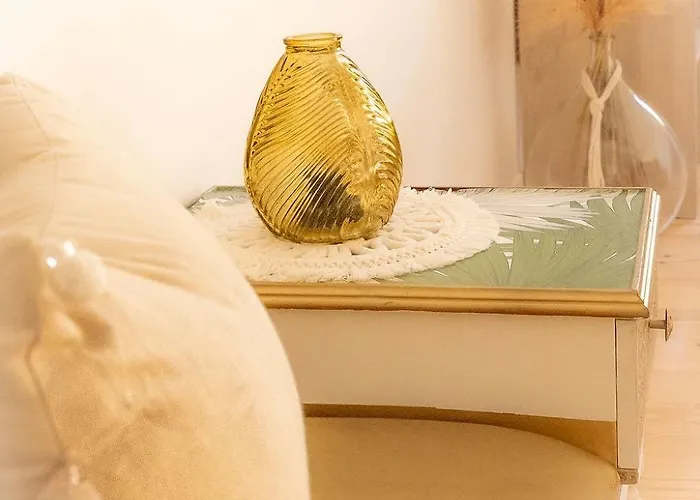 Au Pied Du Chateau, Le Grand Fux * Фуа