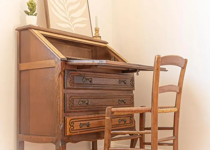 Au Pied Du Chateau, Le Grand Fux